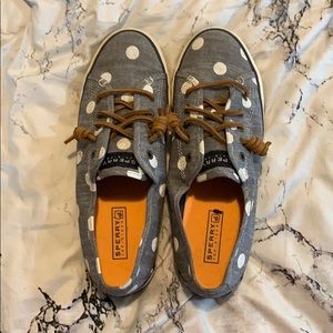 Polka dot sperrys